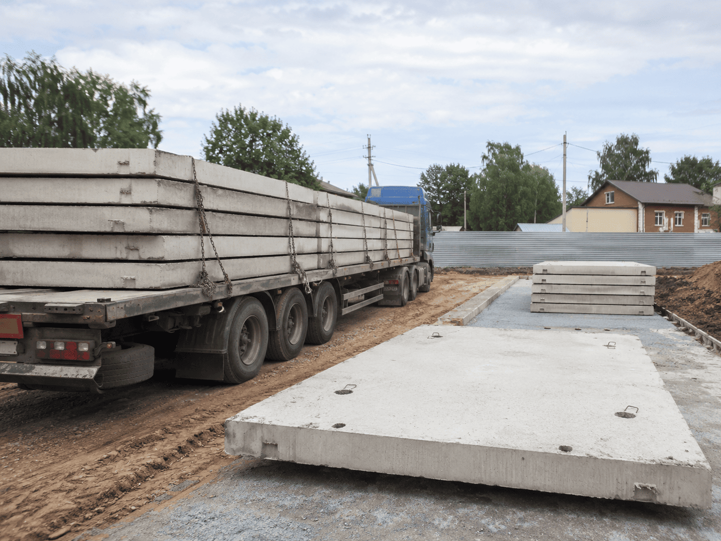 Поставка дорожных плит в Мытищи